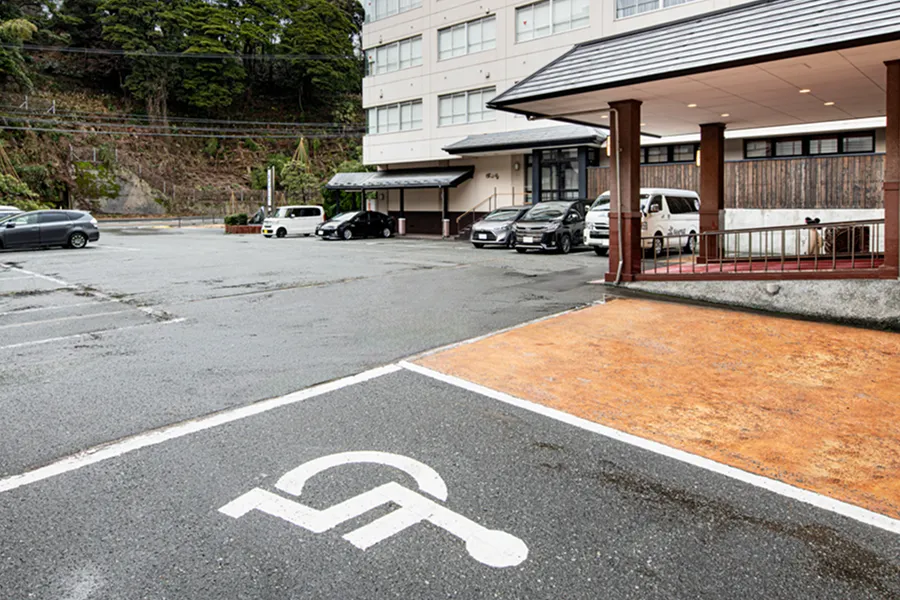 スロープ付きの玄関