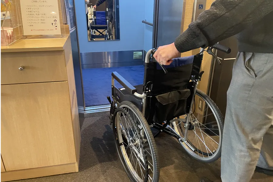車椅子が入れるエレベーター